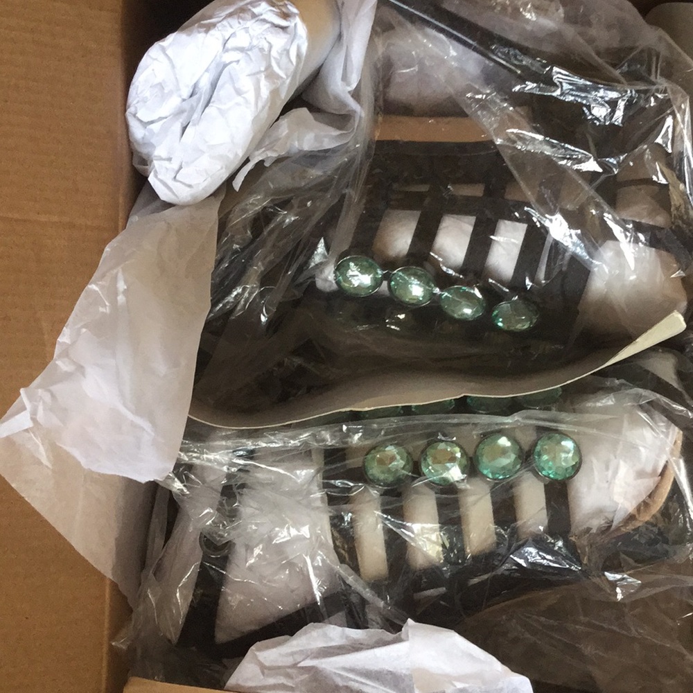 NWT Zara Jeweled Satin Heels - Picture 8 of 10